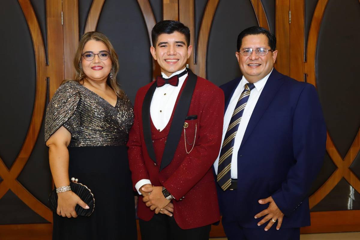 Emoción y elegancia en la gala de la Episcopal El Buen Pastor