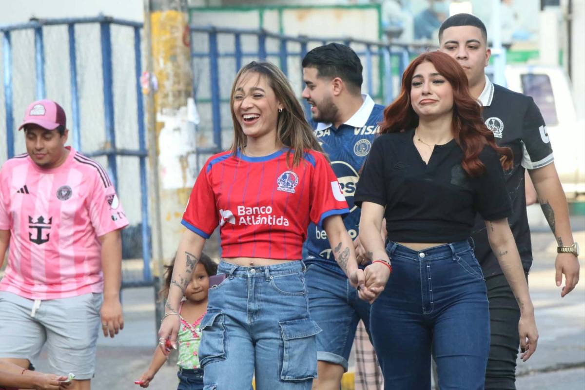 Las bellezas de Supercopa Honduras, aficionada viral del Olimpia y show de Ultra Fiel