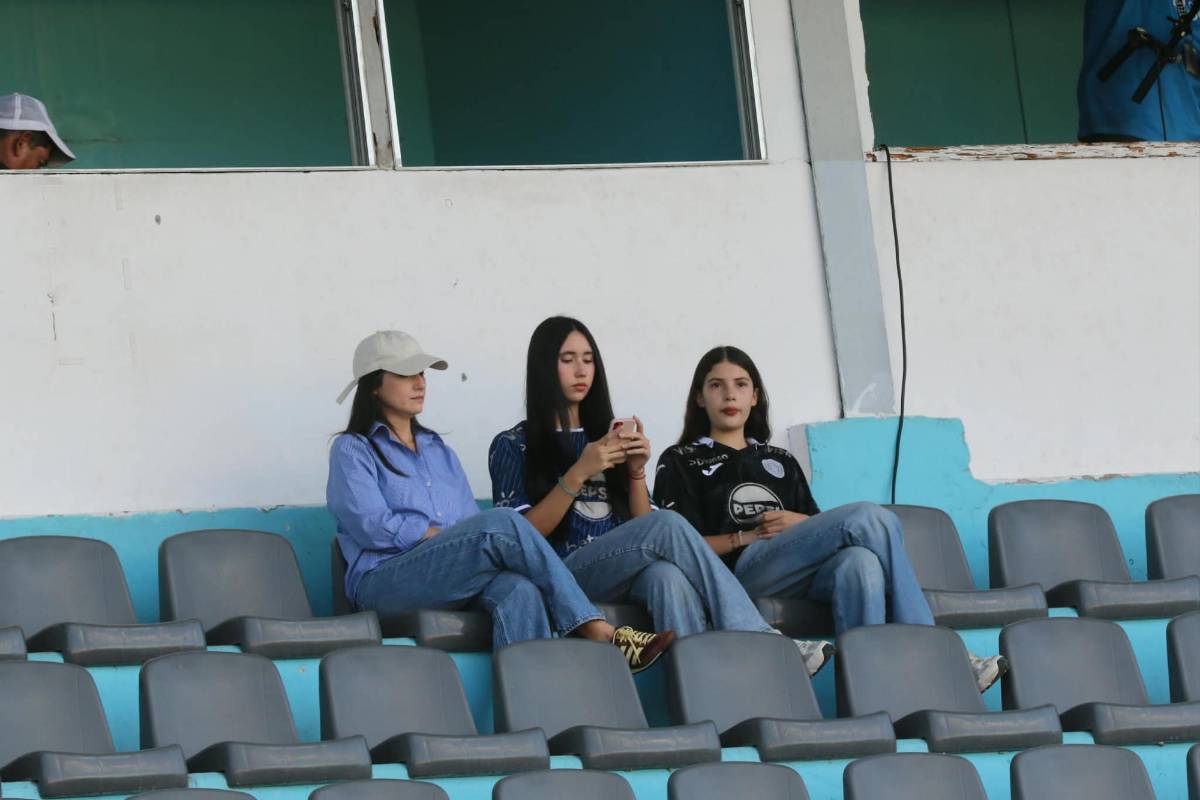 Motagua amarga al Olancho, nueva polémica, beso y lindas chicas en el Nacional