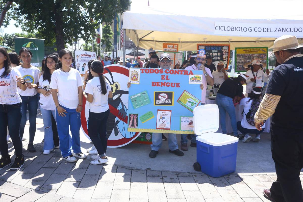 Imágenes de la marcha “Todos contra el dengue” en San Pedro Sula
