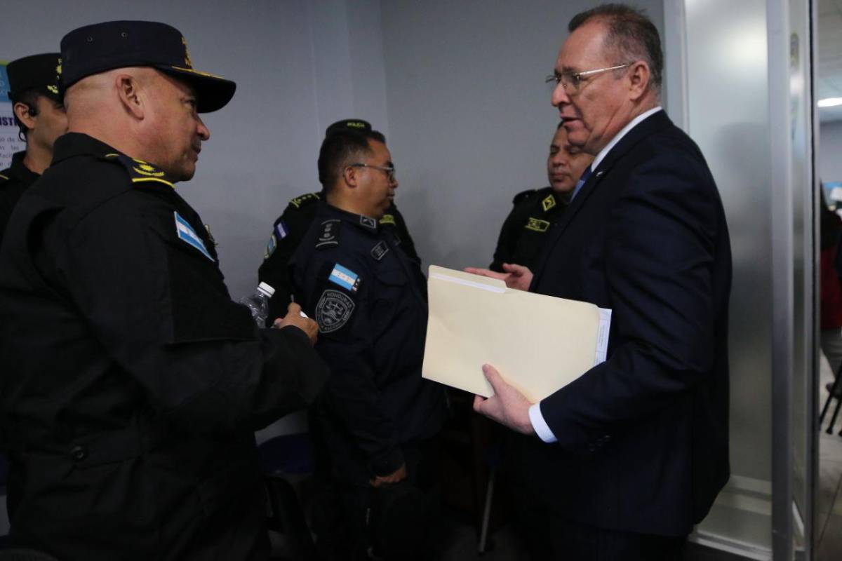 Estos son los oficiales en cargos estratégicos de la Policía Nacional