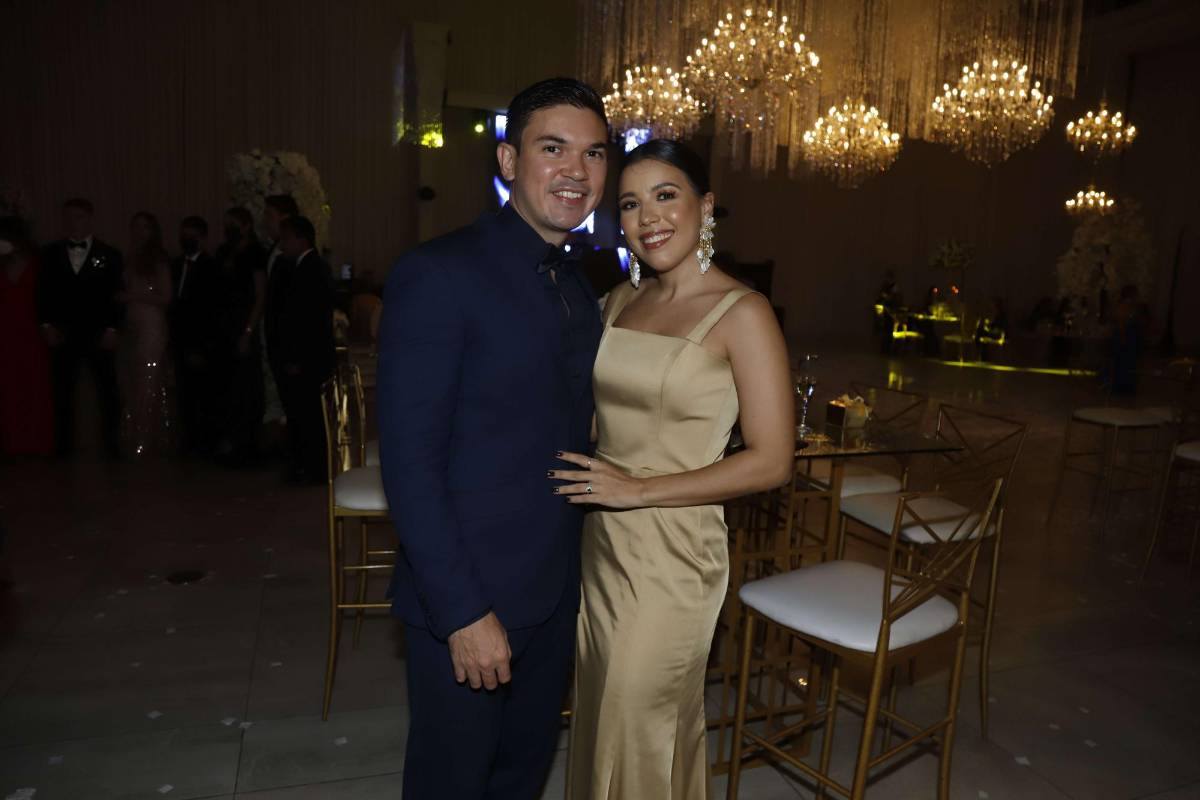 Inolvidable enlace nupcial Dox -Chávez