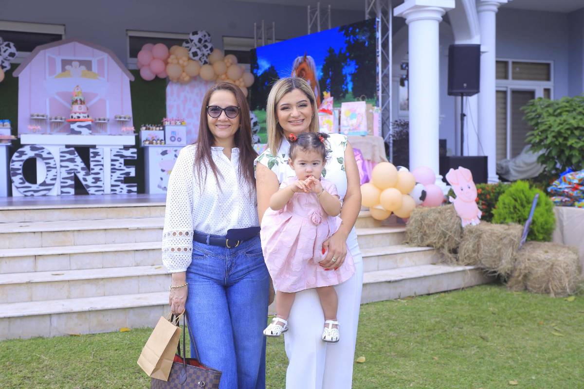 Gozo por el primer añito de Emma Valentina Valladares Mejía