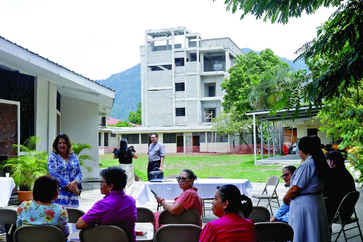 <b>La fiscalía ya tiene conocimiento de la situación que se vive en Jardines del Valle.</b>