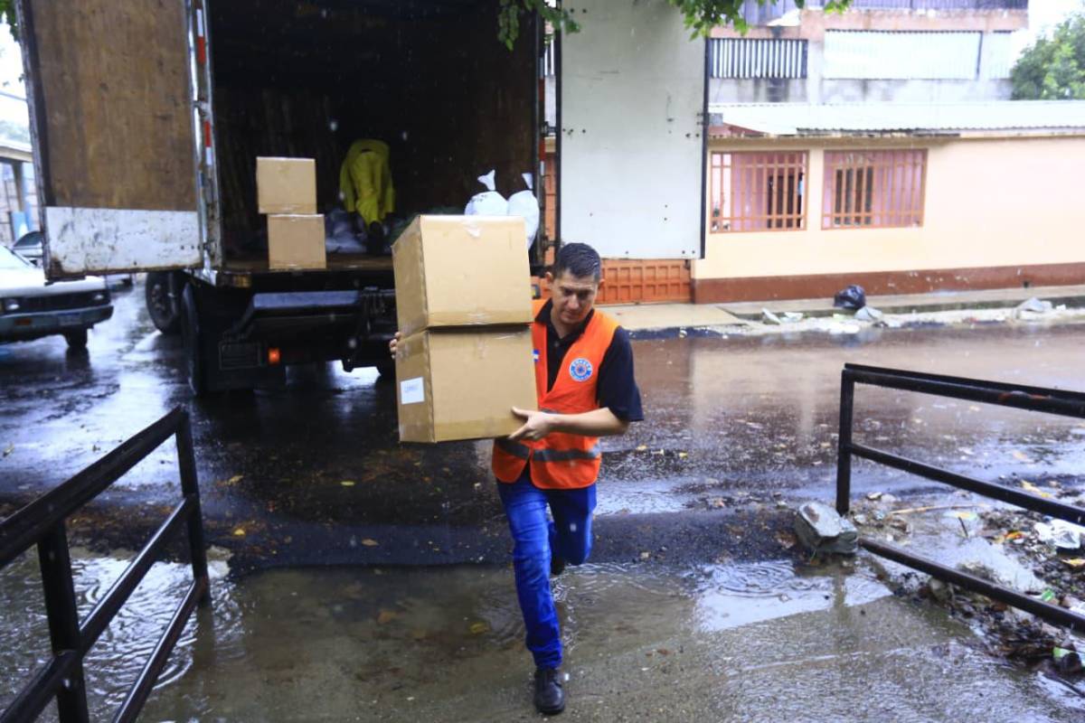 Habilitan albergues en SPS ante posible emergencia por lluvias