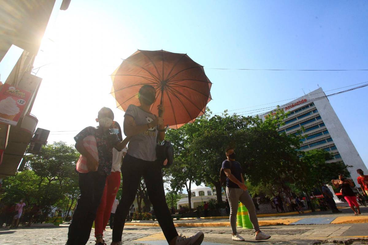 Temperaturas bajarán el fin de semana por ingreso del primer frente frío