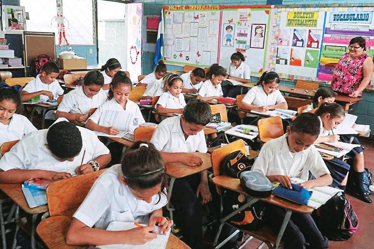 Extienden hasta diciembre año escolar en Gracias a Dios e Islas de la bahía