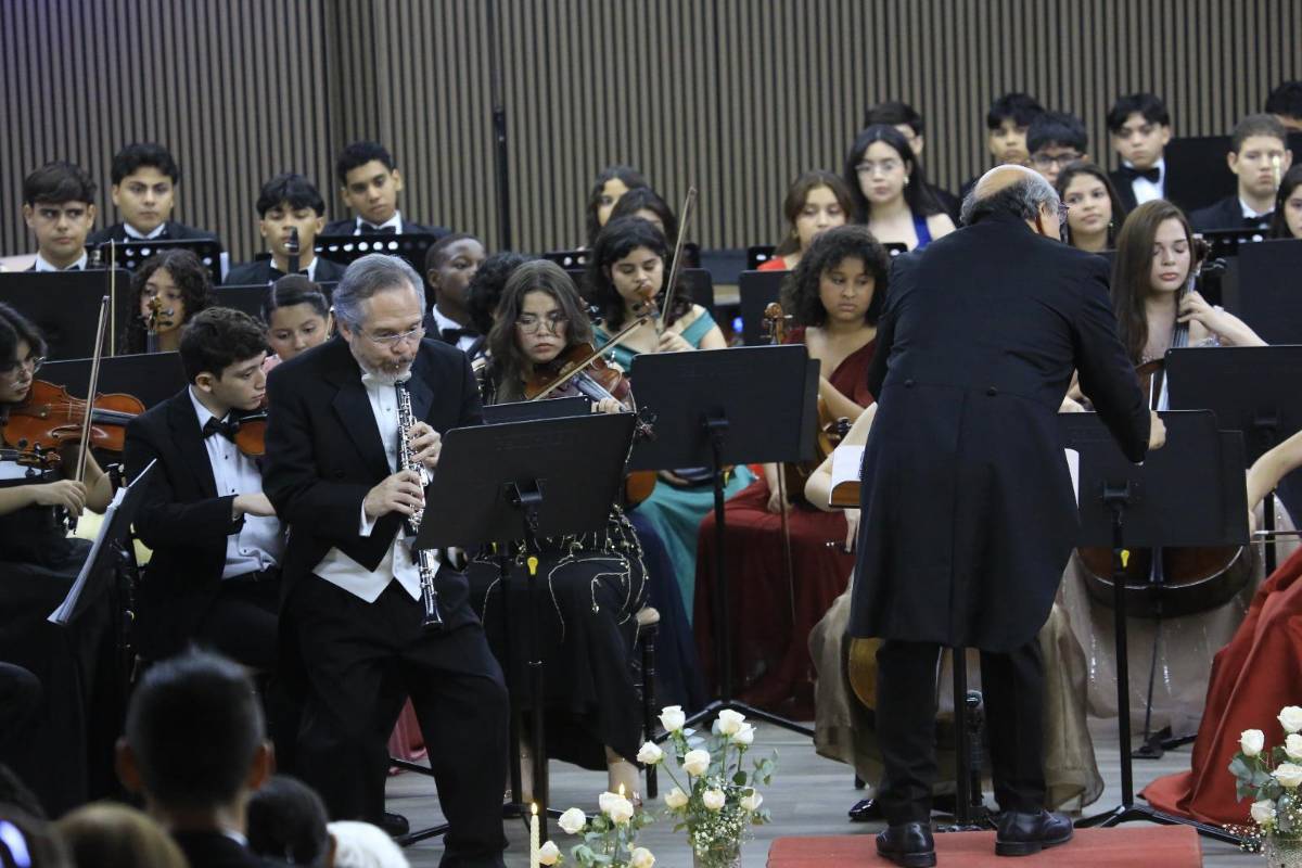 Fotos: Victoriano López festeja su 81 aniversario con gala artística