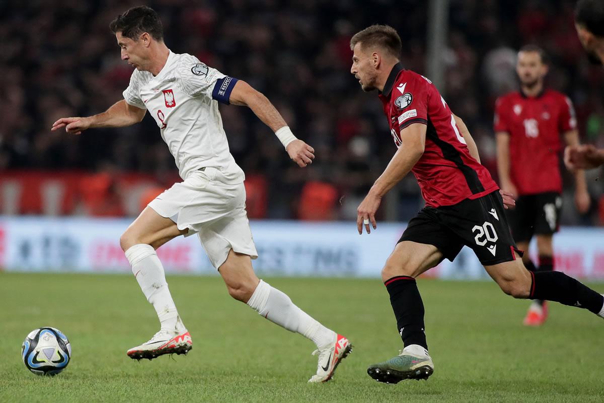 Robert Lewandowski no tuvo su mejor partido contra Albania.