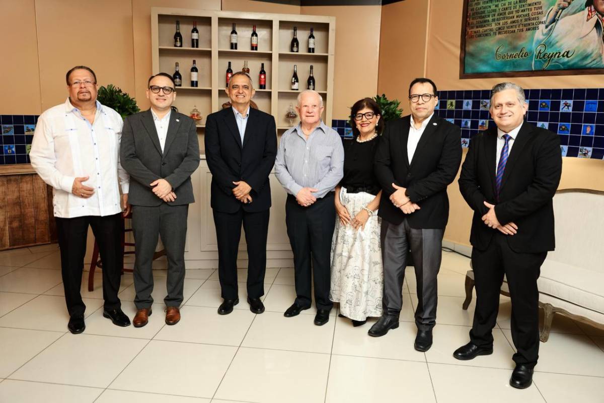 Una noche de cine, música y legado en honor a Roger D. Valladares