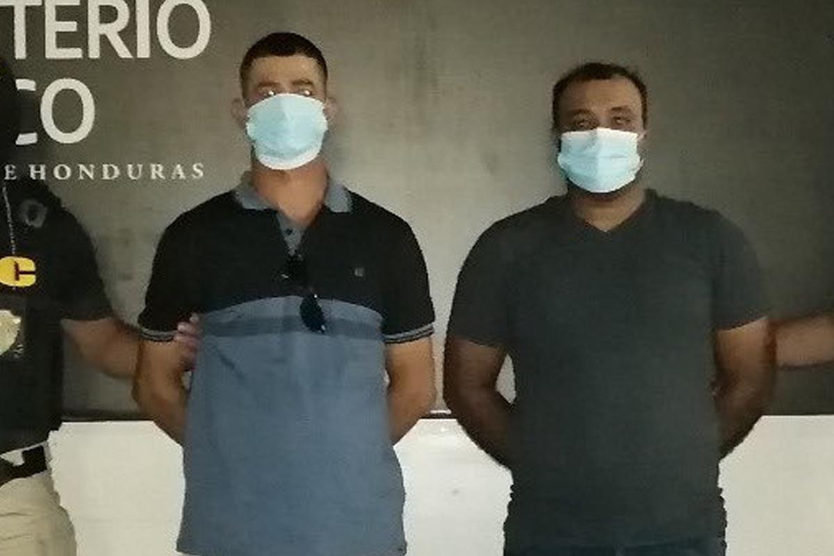 Óscar Alexis Torres Márquez y Romel Hidalgo Soto Jiménez el día que fueron capturados.