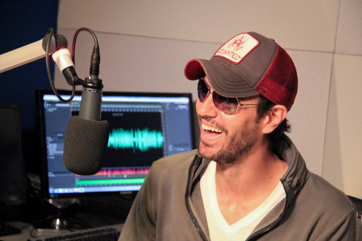 Enrique Iglesias celebra su 50 cumpleaños en plenitud personal