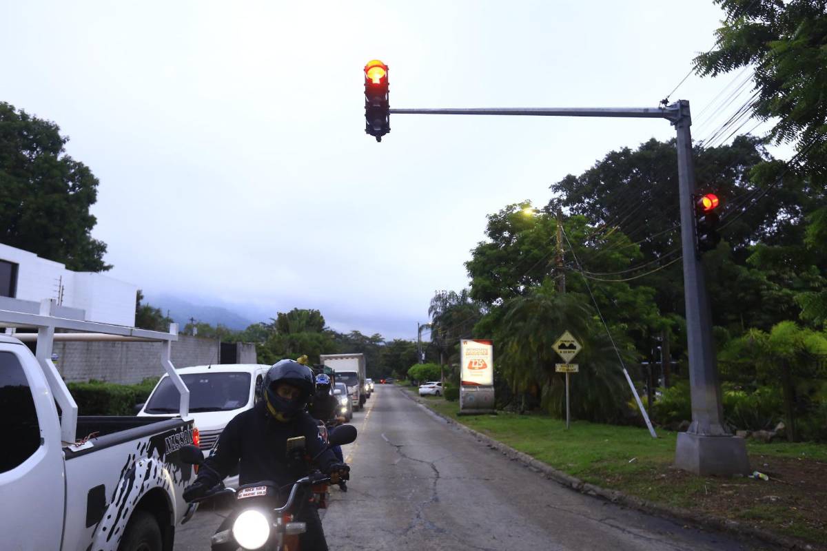 ¿Por qué se instalaron nuevos semáforos en SPS y cuándo comienzan a funcionar?