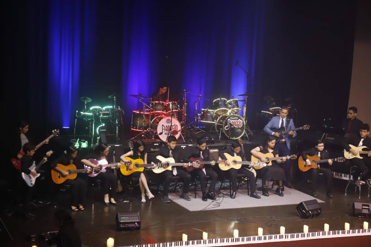 La Academia de Música Arpegio celebra su concierto: “Entre acordes y tresillos”