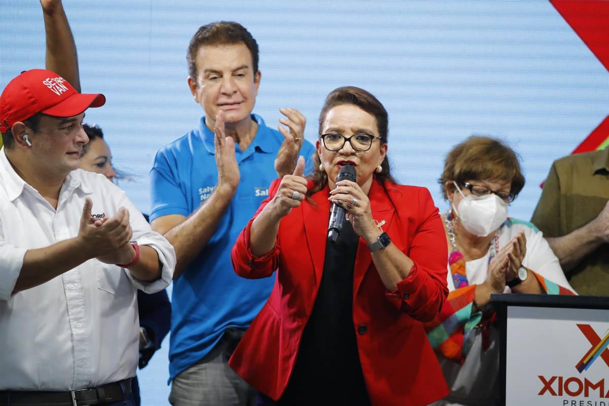 Nasralla pide a Xiomara Castro “cambiar velocidad de trabajo y toma de decisiones”