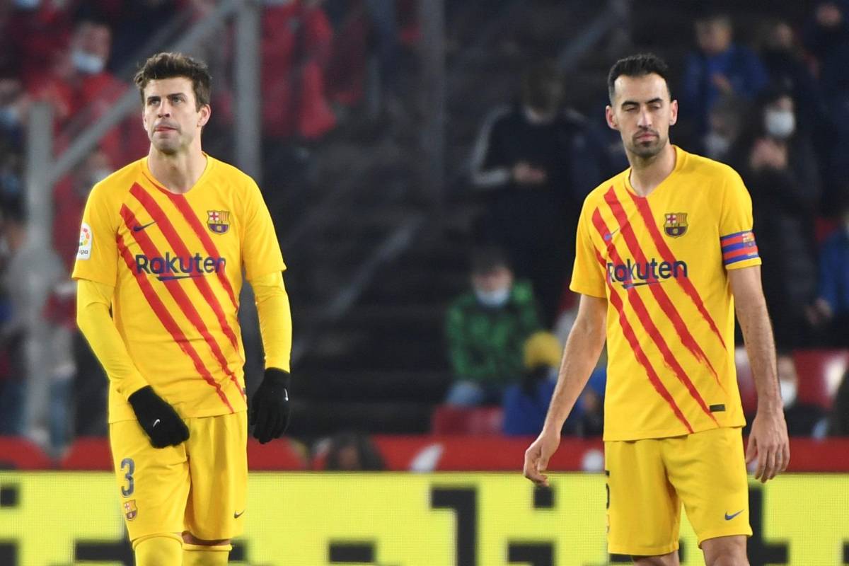 La decepción era evidente en Piqué y Busquets tras el final del juego.