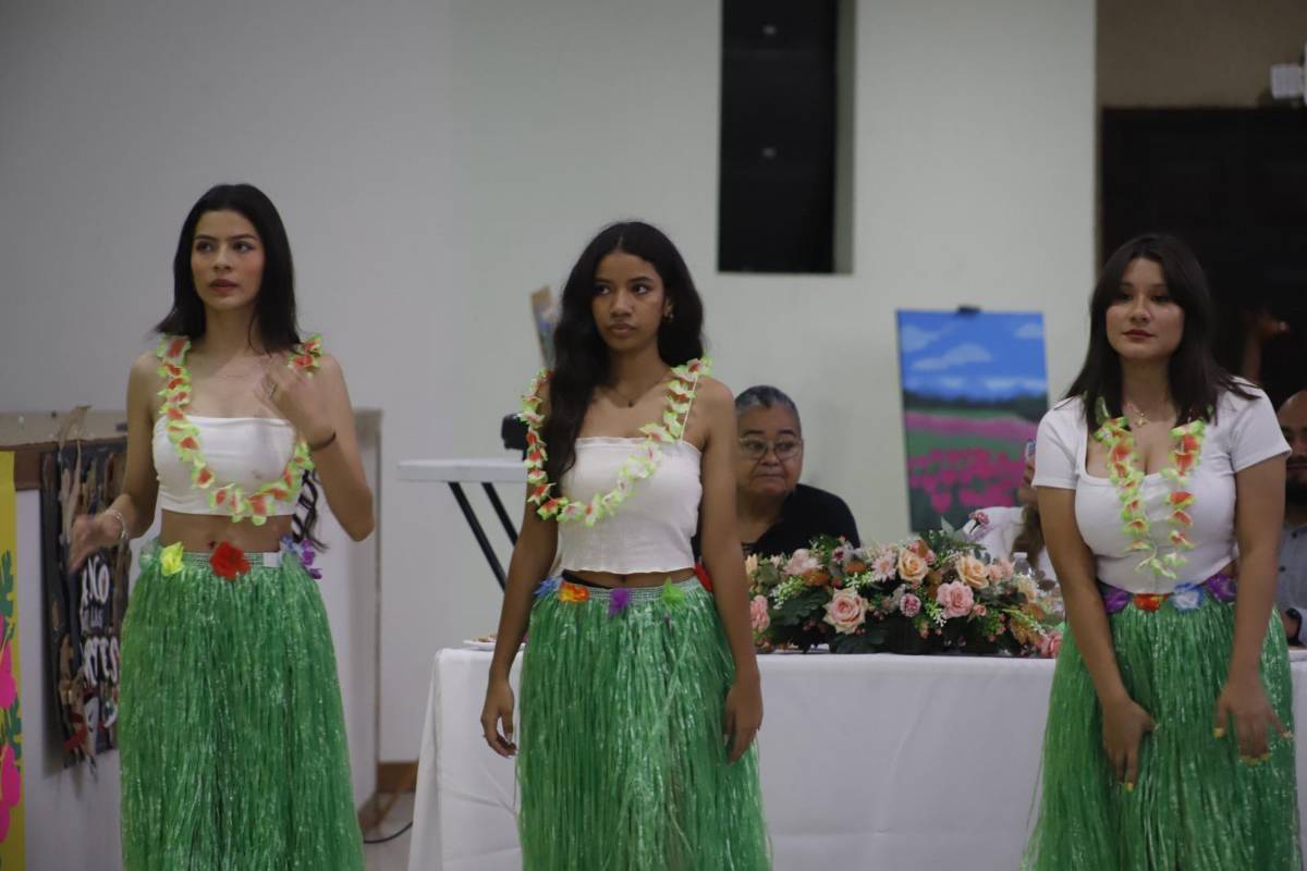 Festival de danza moderna por la Saint Thomas School en SPS