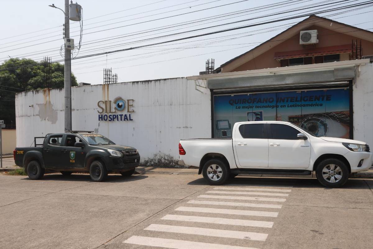 Clínica, avionetas y carros de lujo: bienes del doctor ligado con los Urbina