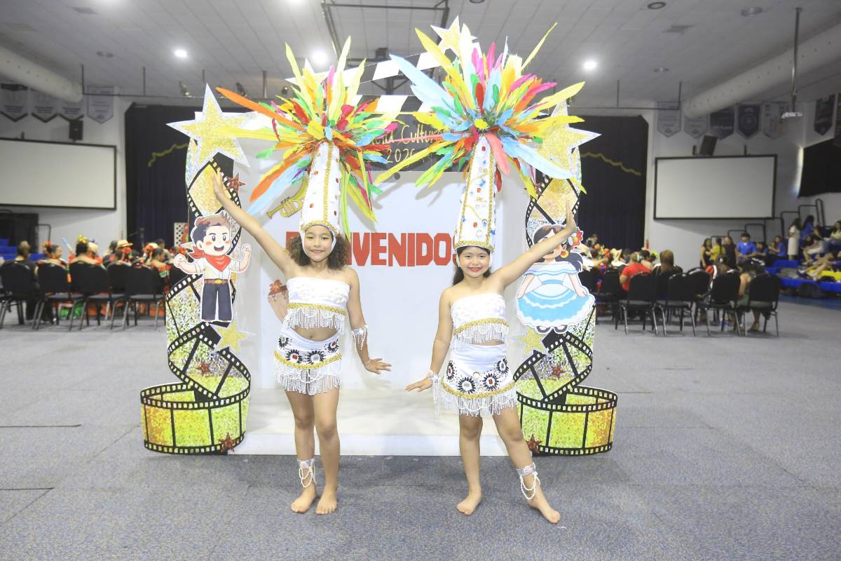 EIS celebra la cuarta edición del Encuentro Cultural de Danzas