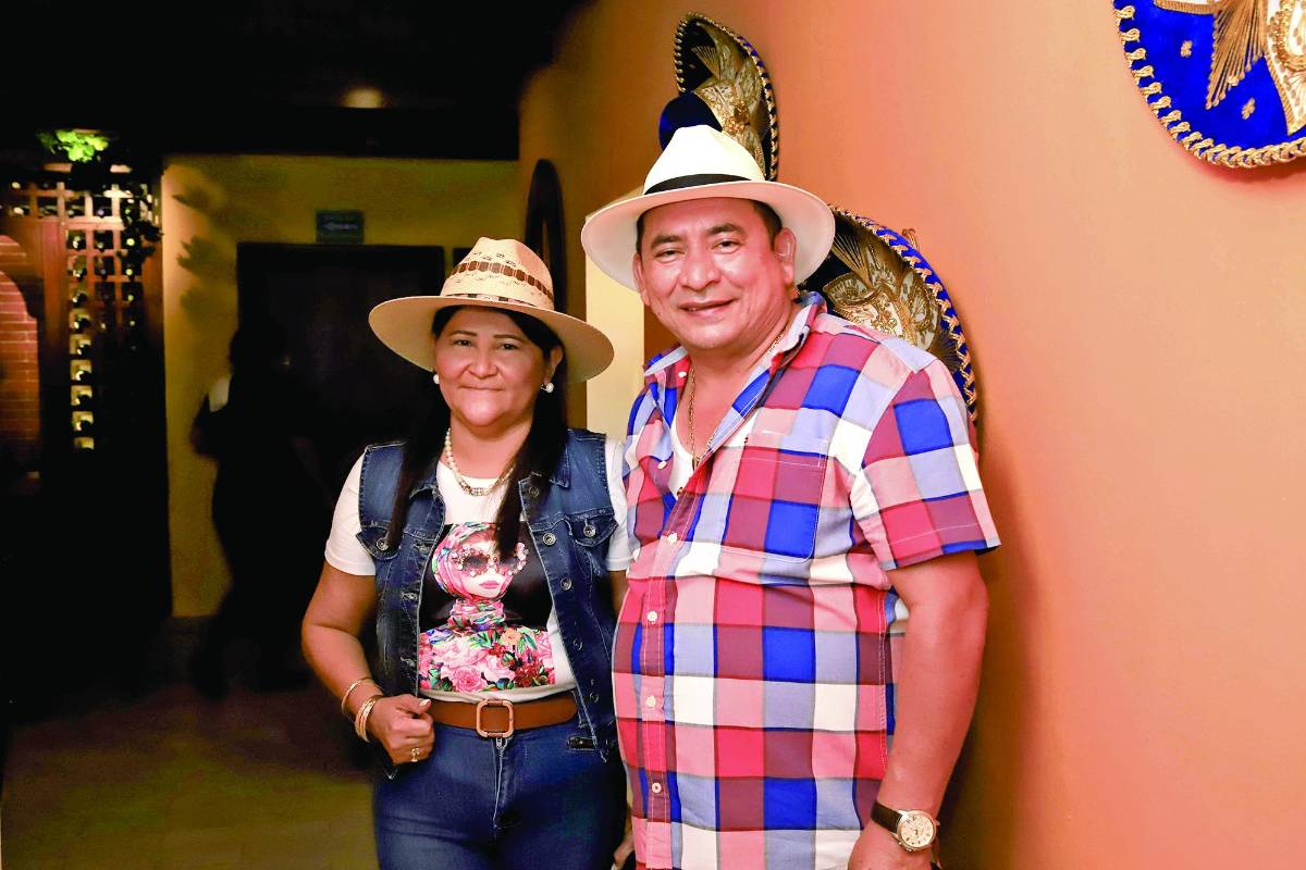 Hacienda Yuro abre sus instalaciones con magno festejo