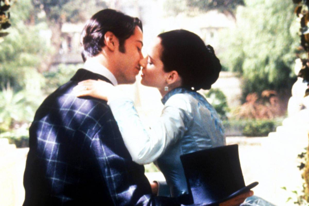 Keanu Reeves y Winona Ryder en una escena de ‘Drácula’, en 1992.