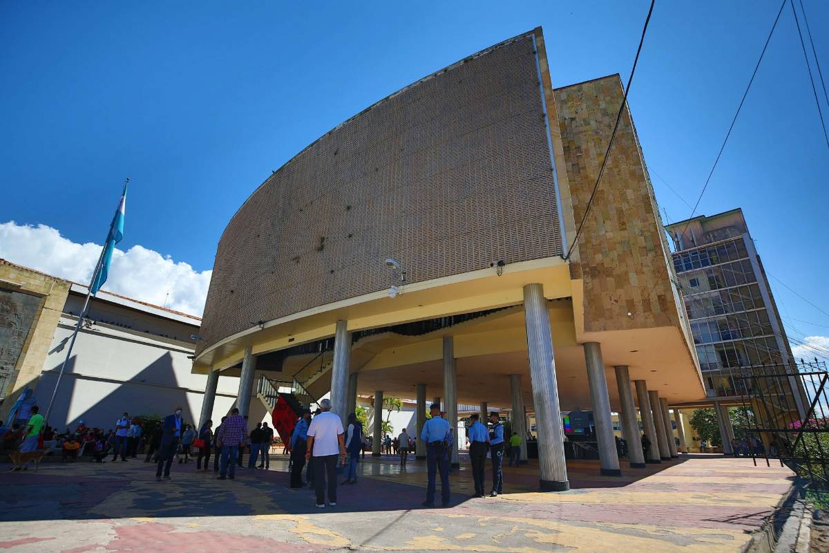 Aumenta mora legislativa tras una semana sin sesiones