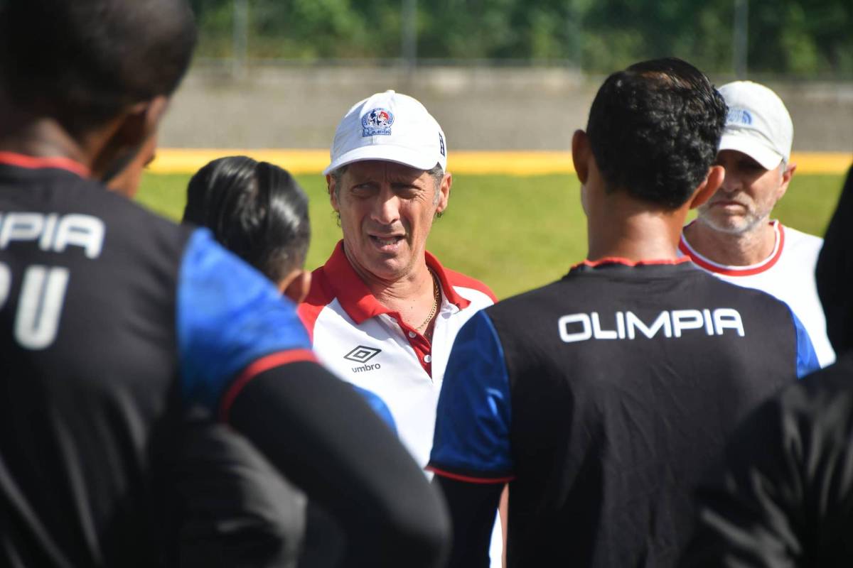 El dolor de cabeza de Pedro Troglio en su regreso al Olimpia