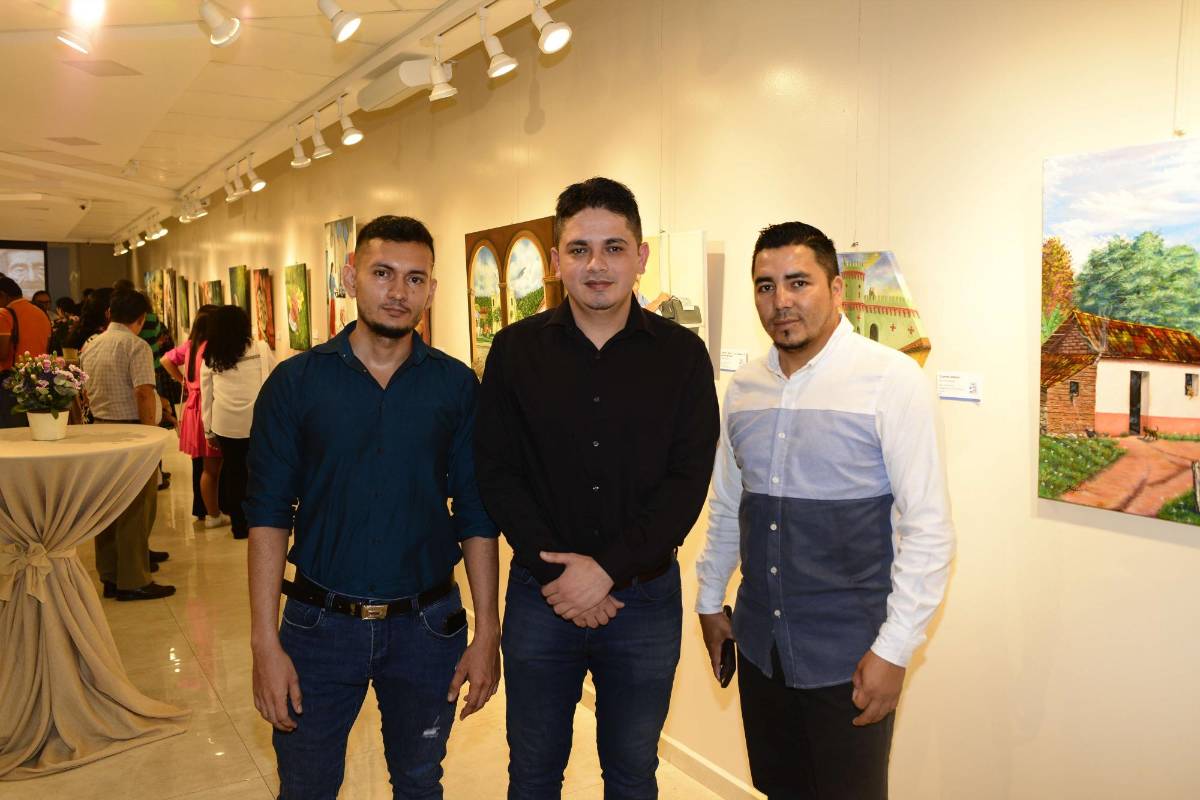 Se presenta en San Pedro Sula la exposición de pinturas “Color patepluma”