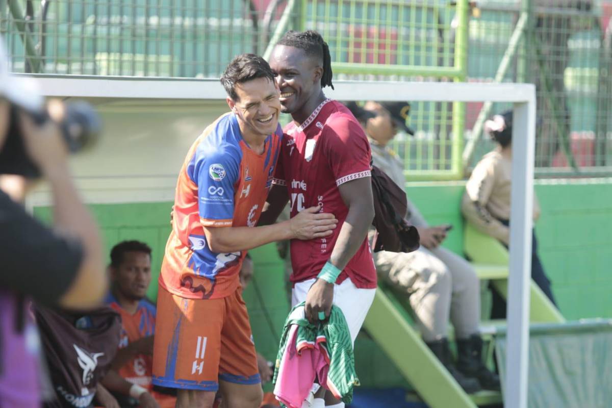 Marathón celebra vs UPNFM, dos expulsados, festejo a lo 'Balotelli' y chicas