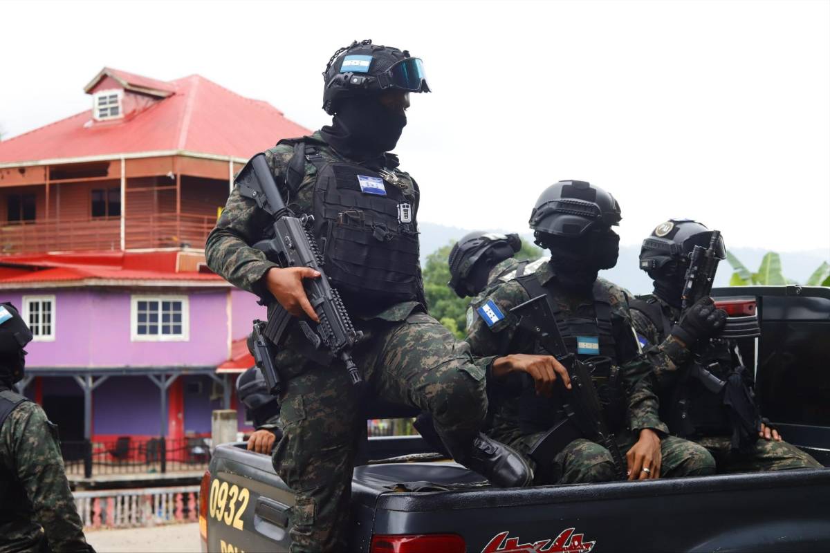 Mi hijo “cayó en una trampa”: padre del comisario Lester Amador asesinado en Corinto