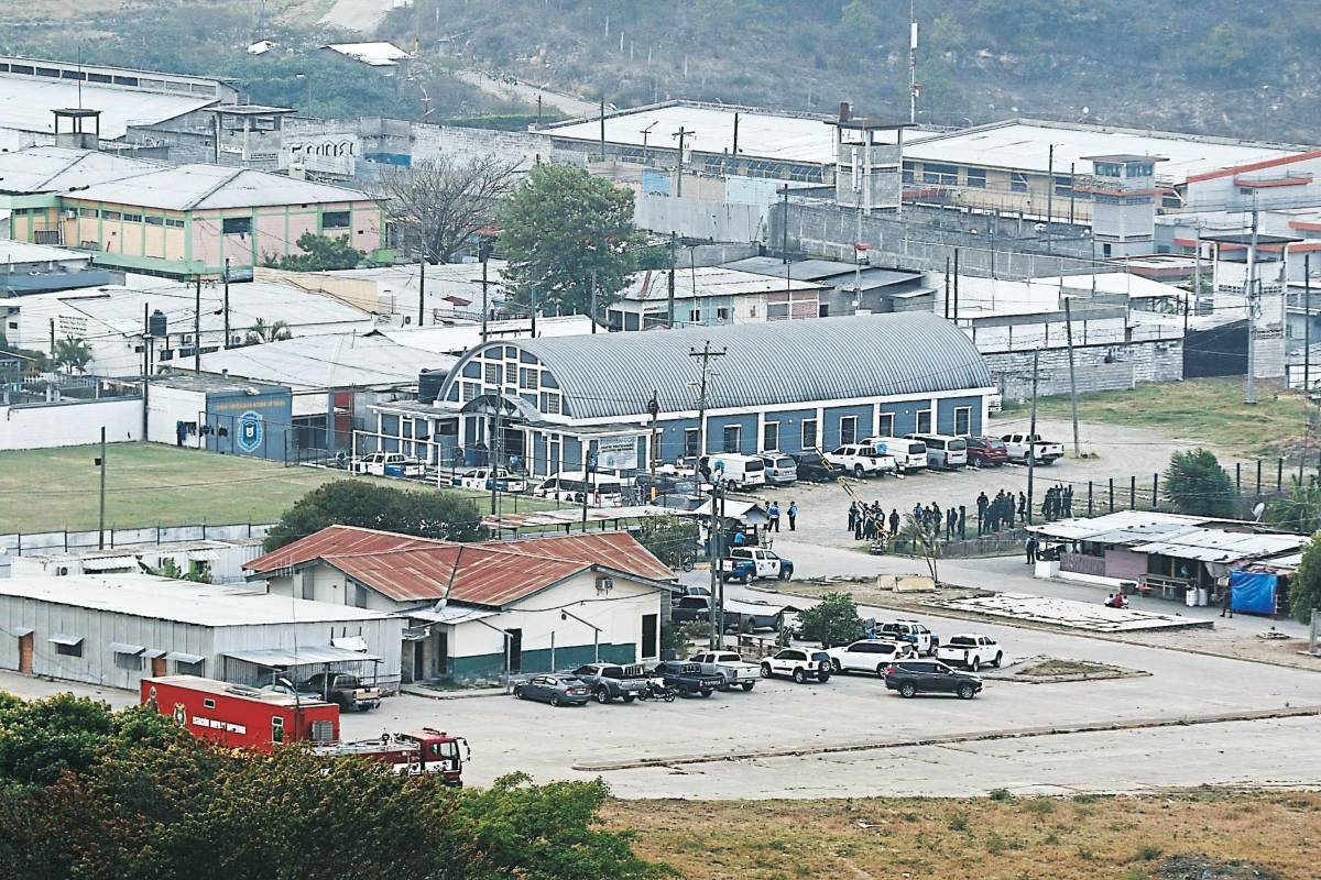 En medio de tensión, empleados vuelven a labores en la Penitenciaría Nacional