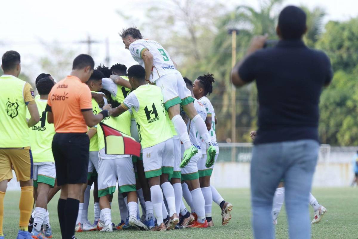 El Platense eliminó al San Juan con un Global de 6-4.