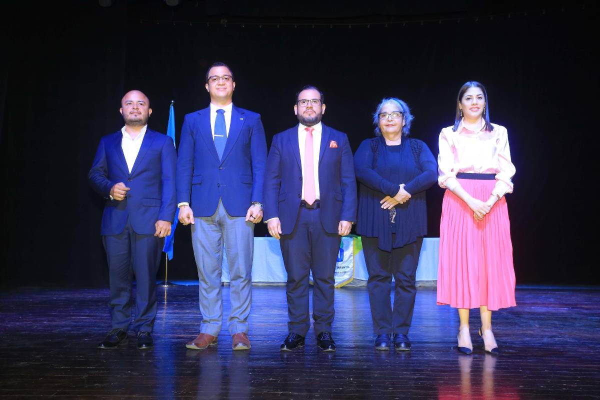 Centro Cultural Infantil presenta su nueva junta directiva