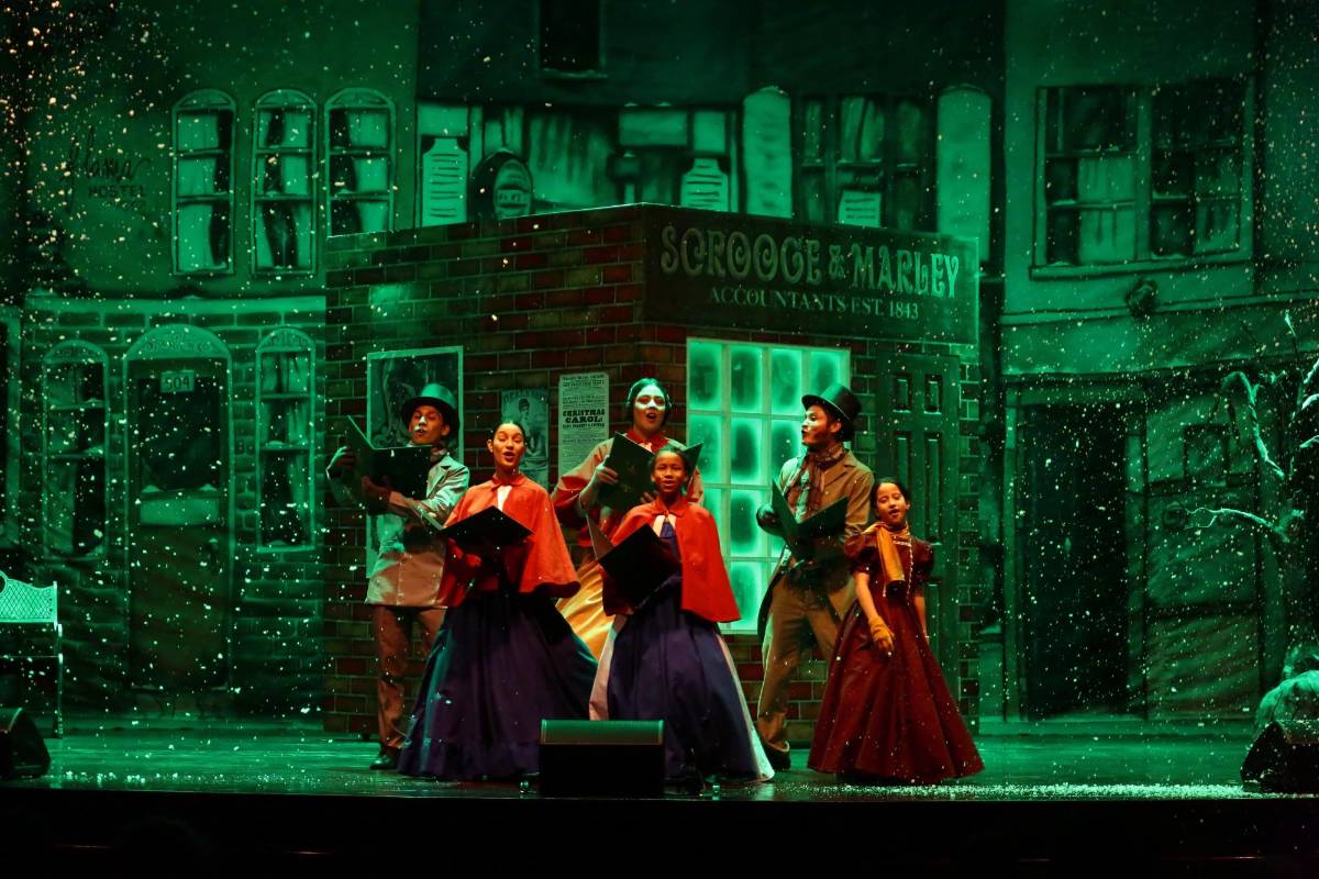 Las coreografías y villancicos le transportarán a la época de antaño.