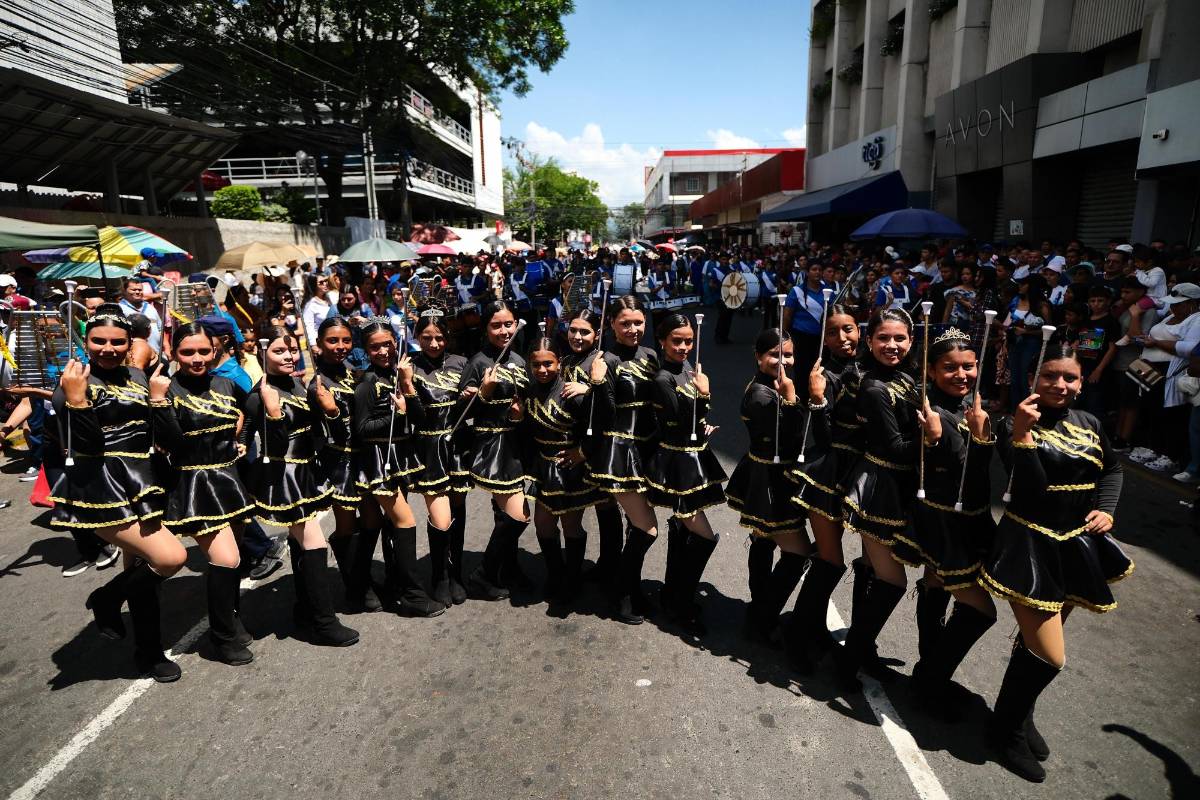 Instituto 1 de Mayo se roba el show en su retorno a los desfiles patrios