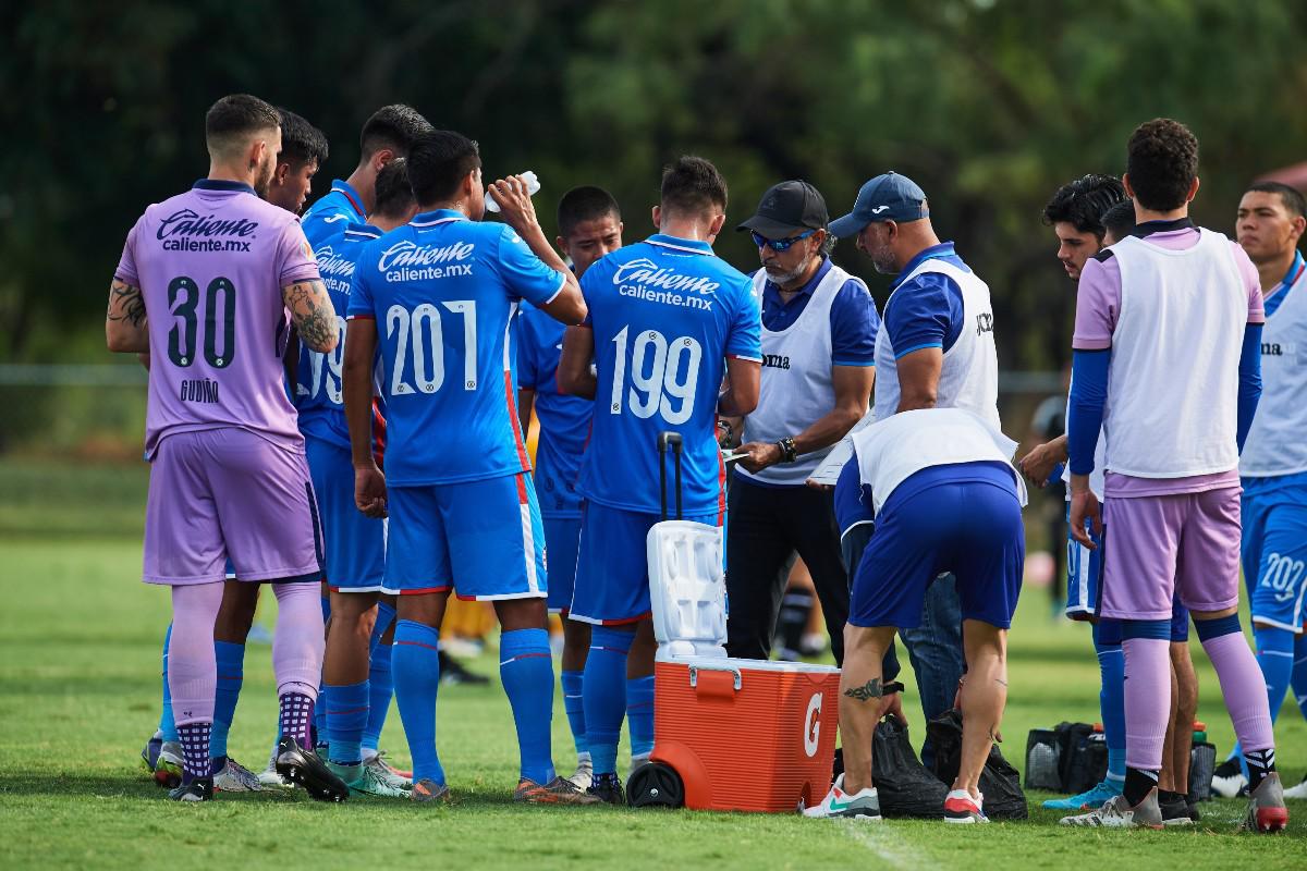 Raúl Gutiérrez no ha ganado un partido con la Sub-20 del Cruz Azul tras disputar tres juegos.