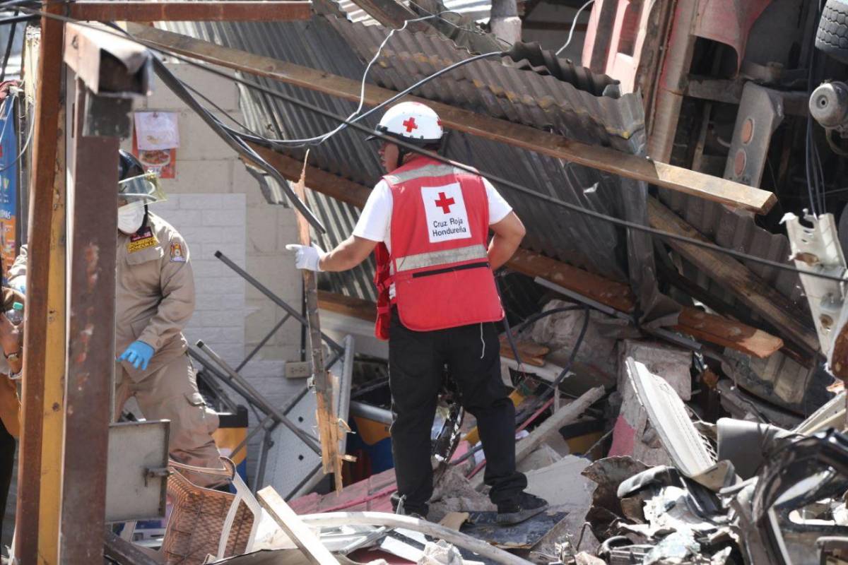 Venía desenfrenada: así fue el accidente que deja 7 muertos y 10 heridos en Tegucigalpa