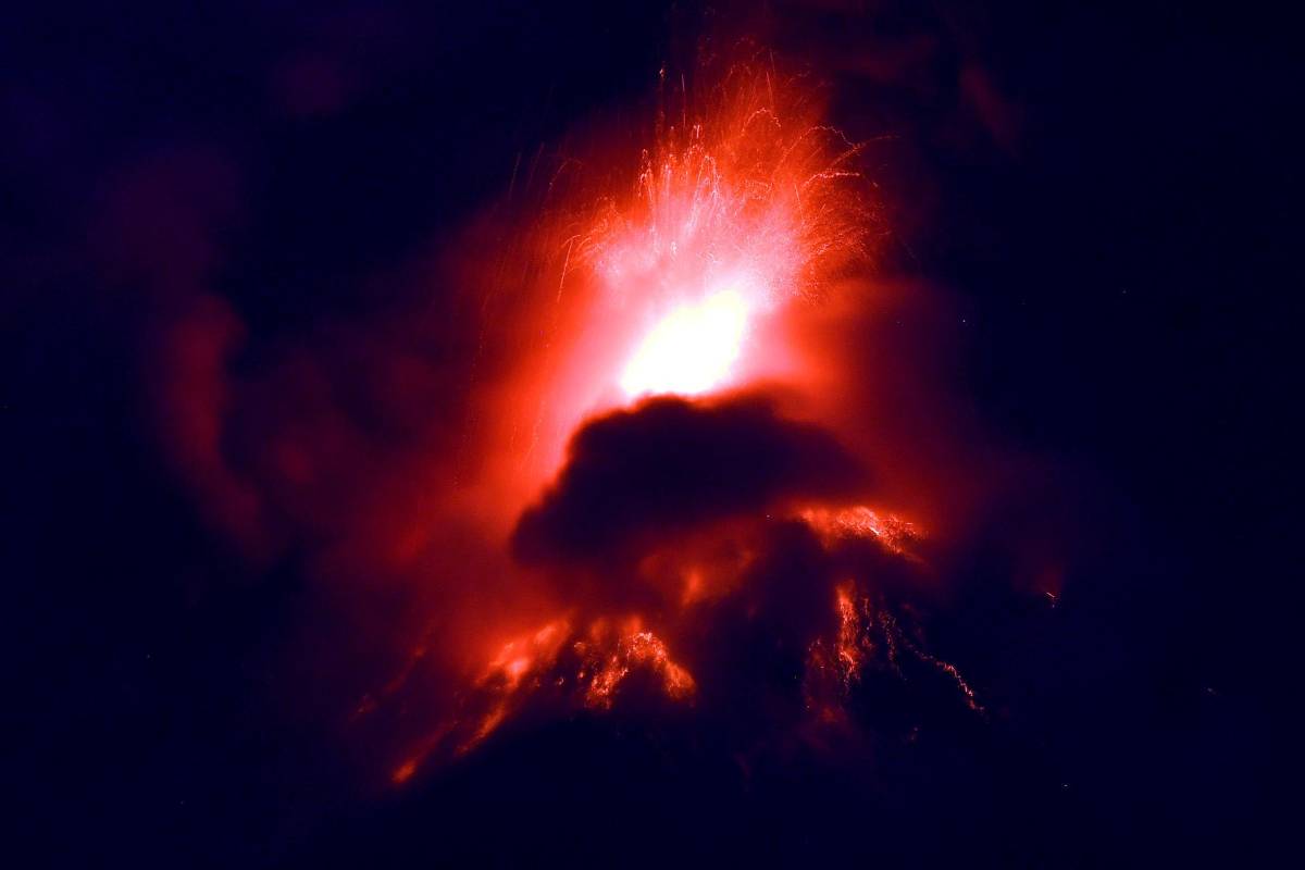 “Hay personas que no quieren ser evacuadas”: aldeas en alerta ante aumento de erupciones de volcán de Fuego