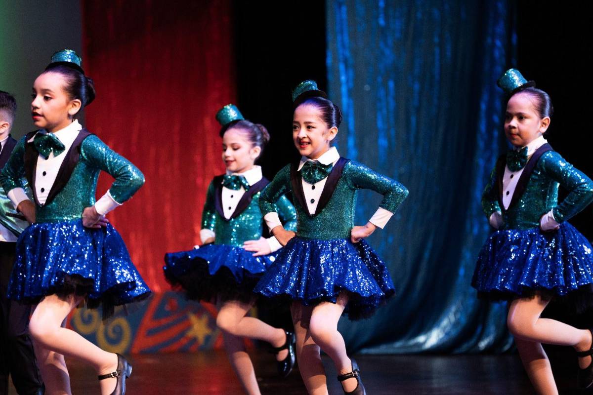 Las mejores fotos de The Greatest Show por la Academia de Bellas Artes