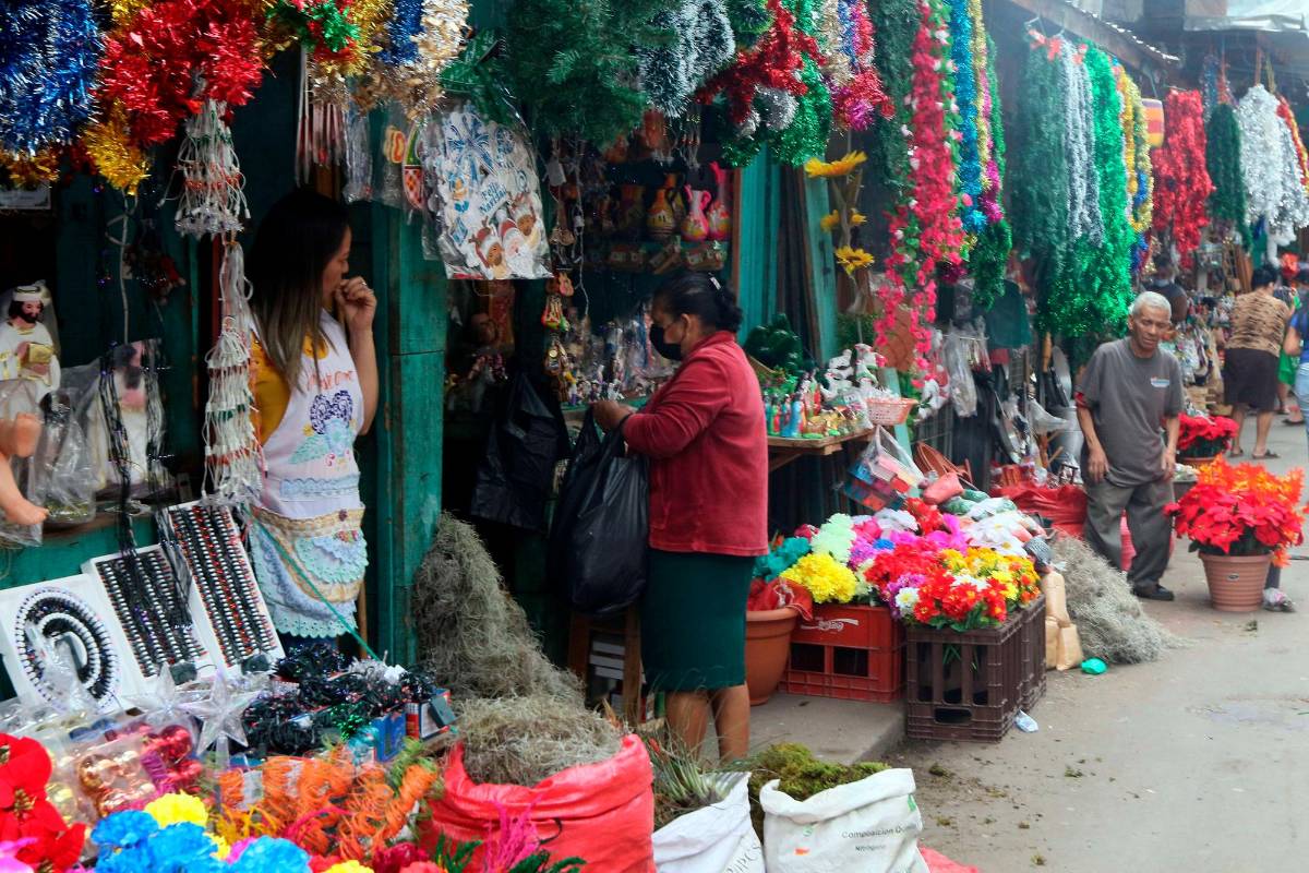 Canasta básica para cinco personas cuesta L11,424.40