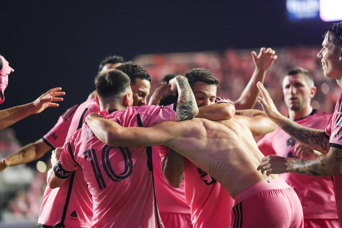 Messi y el Inter Miami logran sufrido triunfo ante DC United en la MLS