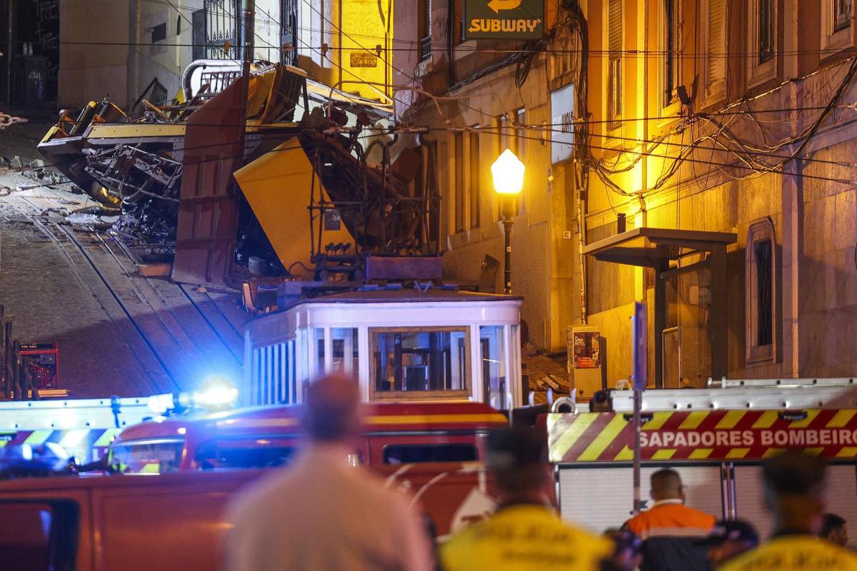 Accidente en Portugal deja 17 muertos y varios turistas heridos