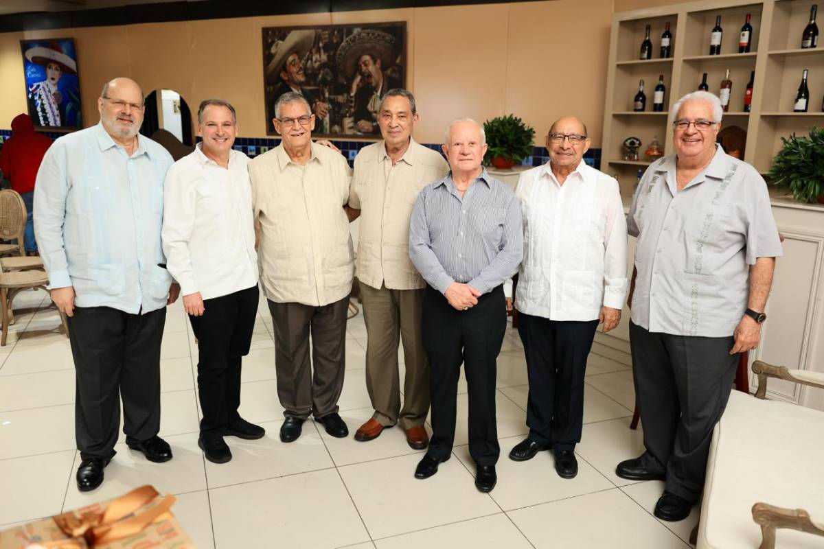 Una noche de cine, música y legado en honor a Roger D. Valladares