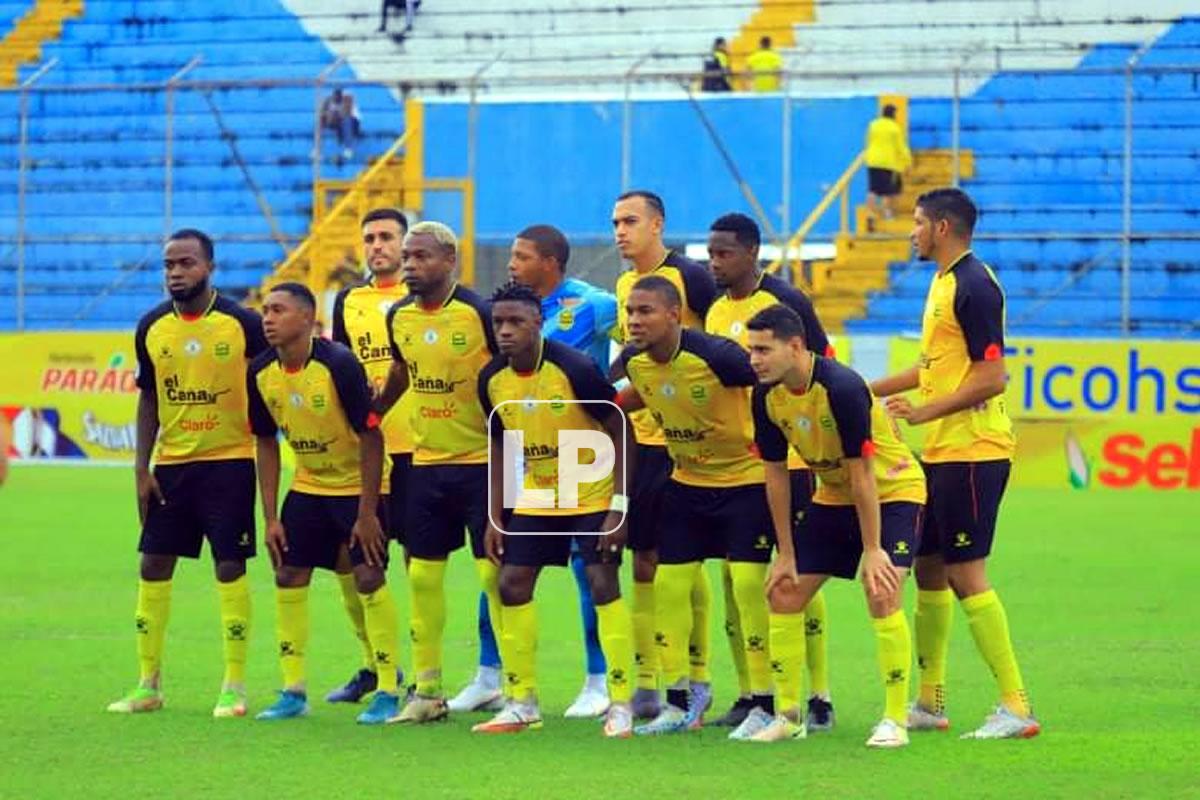 Este fue el 11 titular que mandó Emilson Soto para el partido.