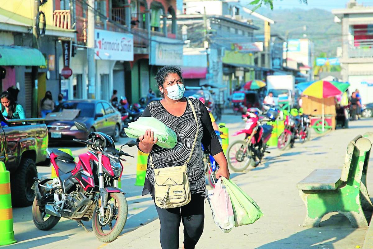 Los pobladores de Cofradía se quejan por el abandono de las autoridades municipales y gubernamentales.