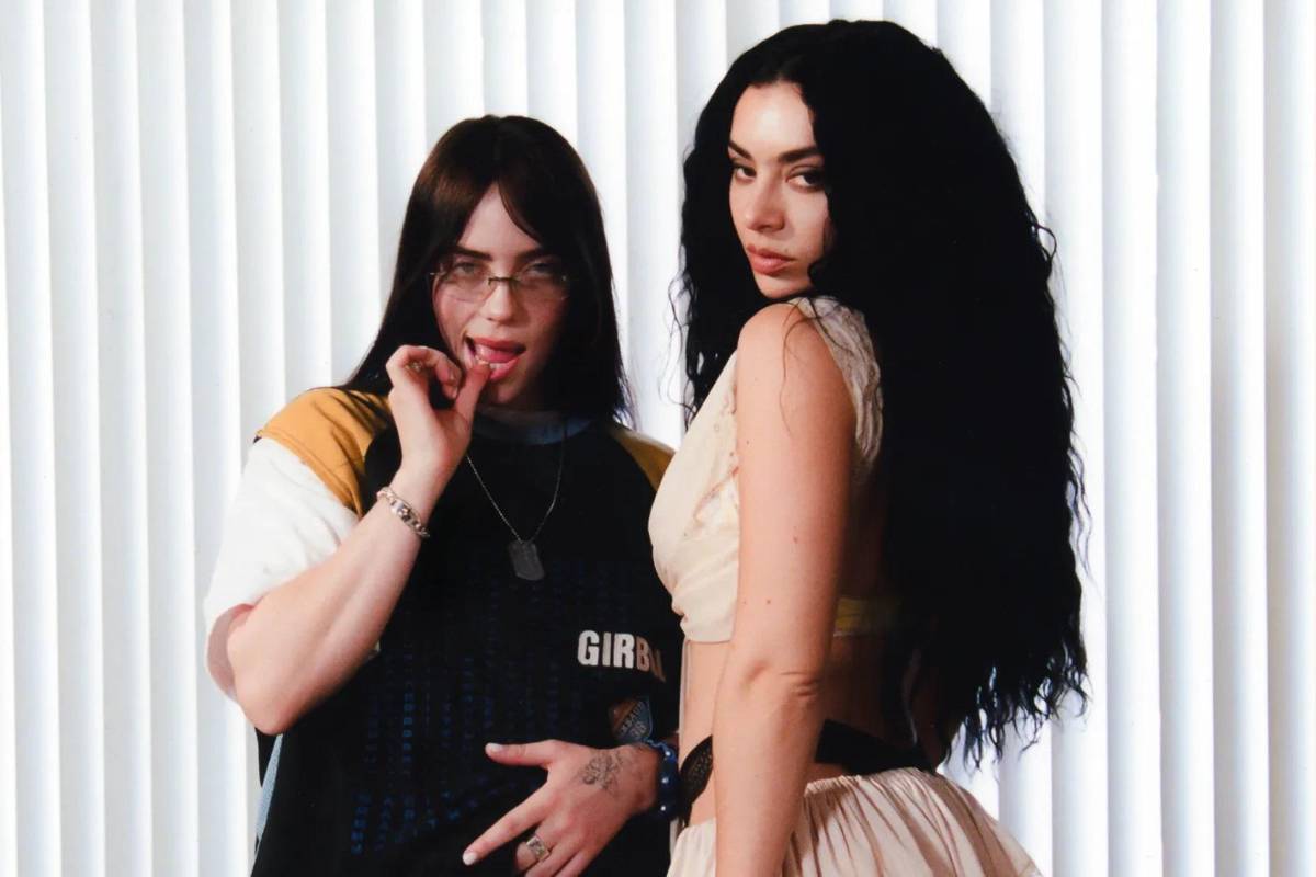 Charlie XCX se alía con Billie Eilish para expandir su universo ‘Brat’