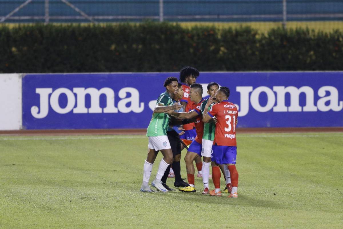 Bronca en el Marathón-Olimpia, dulce 'venganza' de Lavallén y reclamos