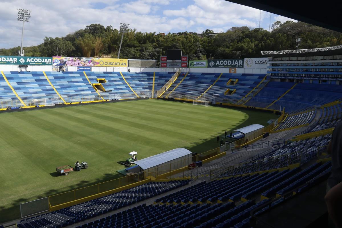 El estadio Cuscatlán está listo para el juego de pretemporada.