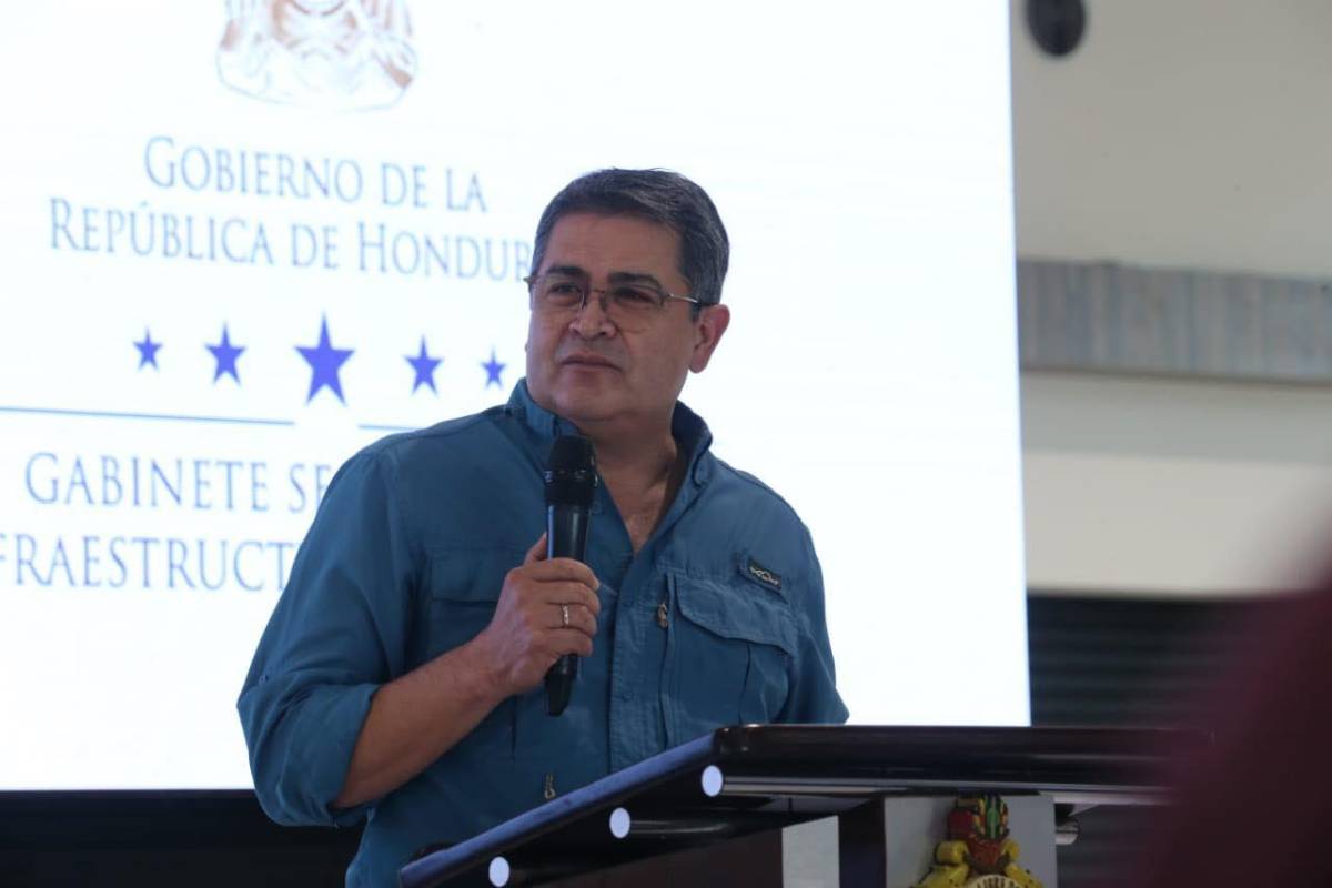 Es un tipo cool: Tekashi revela cómo se comporta JOH en prisión