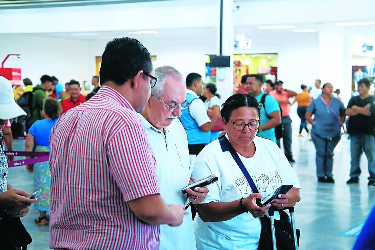 Declaración Regional Jurada del Viajero en línea sigue causando atrasos